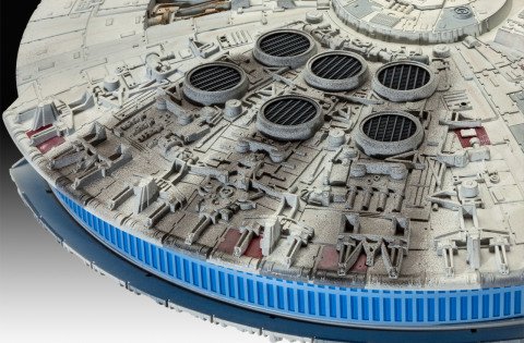 Revell Star Wars Millennium Falcon