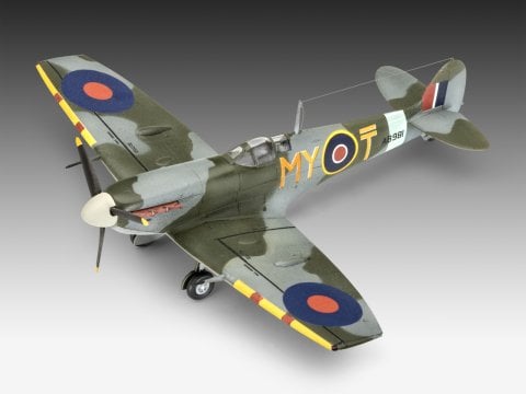 Revell Model Set Combat Set Bf109G-10 & Spitfire Mk.V