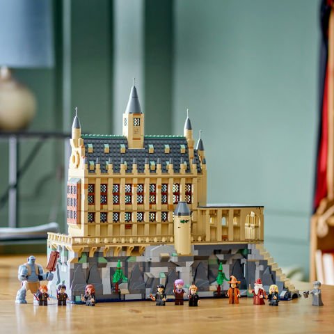 LEGO® Harry Potter™ Hogwarts™ Şatosu: Büyük Salon 76435