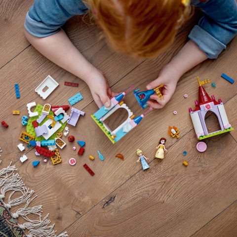 LEGO® ǀ Disney: Disney Princess Yaratıcı Kaleler 43219