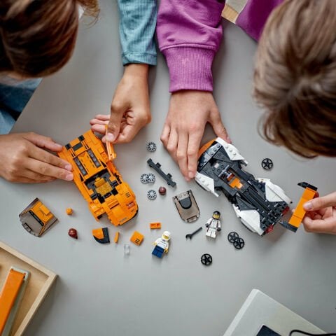 LEGO® Speed Champions McLaren Solus GT ve McLaren F1 LM 76918