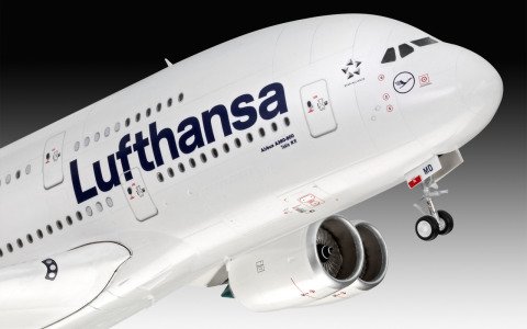 Revell Airbus A380-800 Lufthansa New Livery
