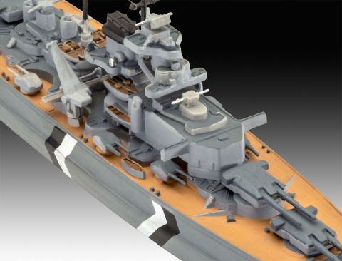 Revell Gift Set Diyorama Başlangıç Seti - Bismarck
