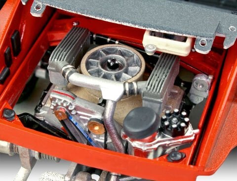 Revell Gift Set Jägermeister Motorsport 50.Yıl Dönümü - Porsche 934 RSR