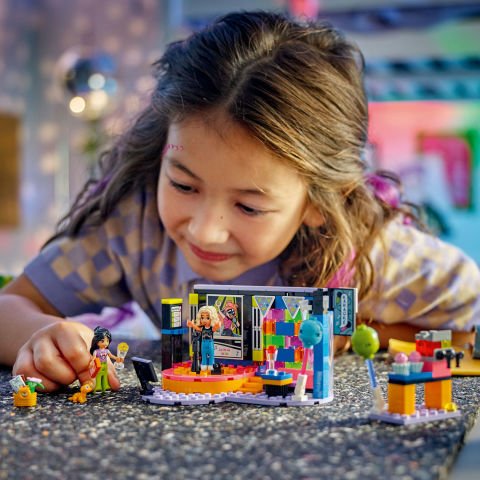 LEGO® Friends Karaoke Müzik Partisi 42610