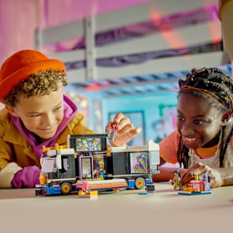LEGO® Friends Pop Star Müzik Turne Otobüsü 42619