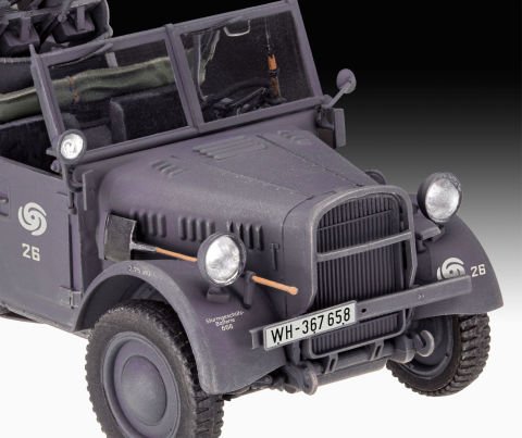 Revell Le. gl. Einheits-PKW 4