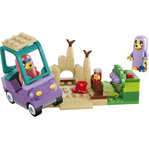 LEGO® Bluey Büyükanneler ile Bingo ve Bluey 11216