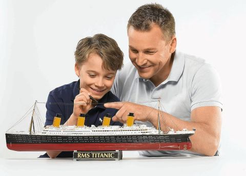 Revell Gift Set/ Hediye Seti 100 Years Titanic
