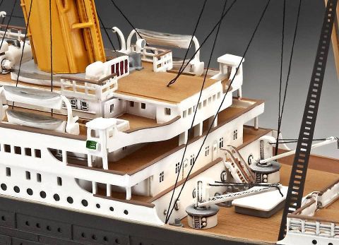 Revell Gift Set/ Hediye Seti 100 Years Titanic