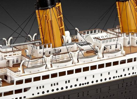 Revell Gift Set/ Hediye Seti 100 Years Titanic