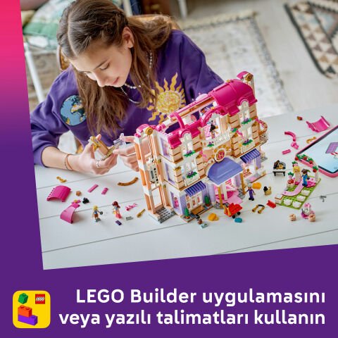 LEGO® Friends Büyük Heartlake City Oteli 42704