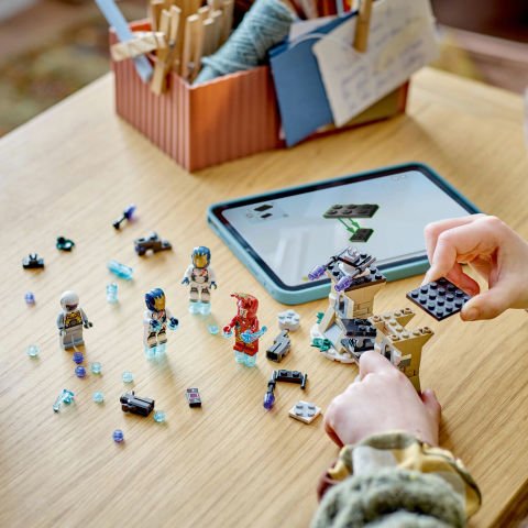LEGO® Marvel Iron Man ve Iron Ordusu, Hydra Soldier’a Karşı 76288