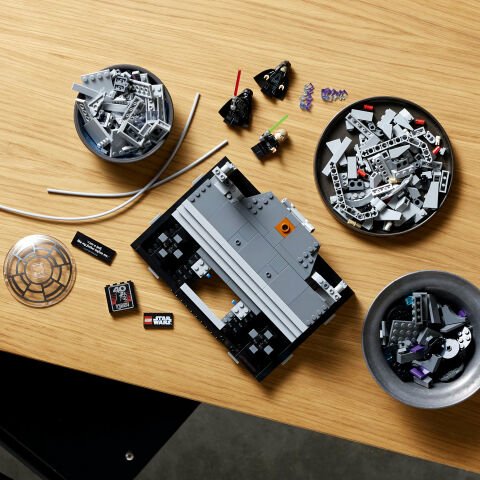 LEGO® Star Wars™ Emperor’s Throne Room™ Dioraması 75352