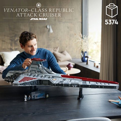 LEGO® Özel Venator Sınıfı Cumhuriyet Saldırı Kruvazörü 75367