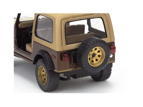 Revell 77 Jeep CJ-7