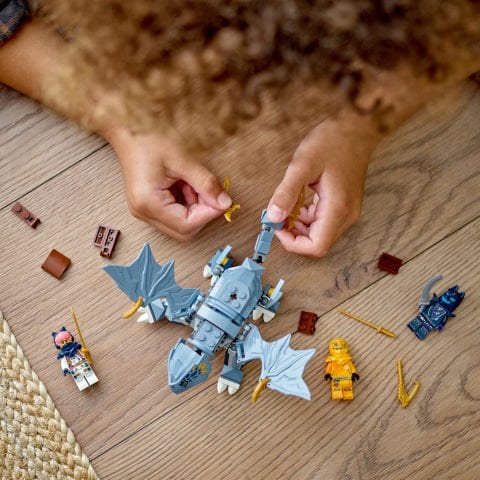 LEGO® NINJAGO® Genç Ejderha Riyu 71810 -3 Ninja Minifigürü İçeren Yaratıcı Oyuncak Yapım Seti