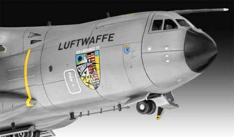 Revell Air Defender Set Airbus A400M & Tornado
