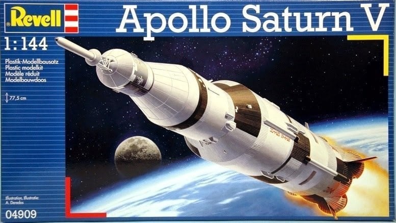 Revell Apollo Saturn V