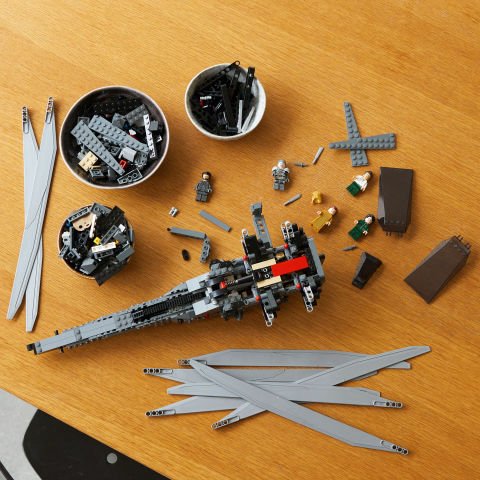 LEGO® Icons Dune: Çöl Gezegeni Atreides Royal Ornithopter 10327 - Yetişkinler için Koleksiyonluk Yaratıcı Model Yapım Seti