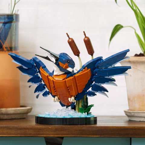 LEGO® Icons Yalıçapkını Kuşu 10331 - Kuş Sever Yetişkinler için Koleksiyonluk, Sergilenebilir Yaratıcı Model Yapım Seti (834 Parça)