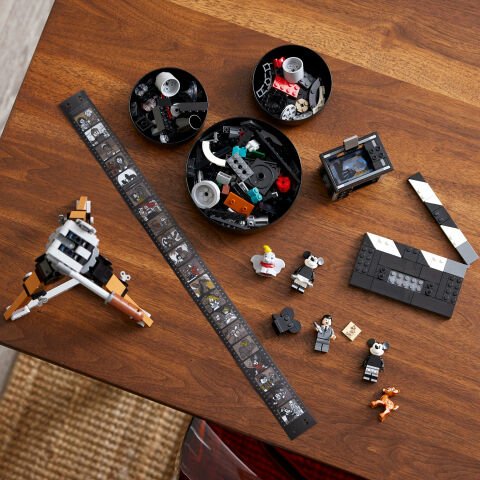 LEGO® ǀ Disney Walt Disney Hatırası Kamera 43230