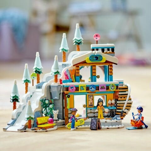 LEGO® Friends Kayak Pisti ve Kafe 41756