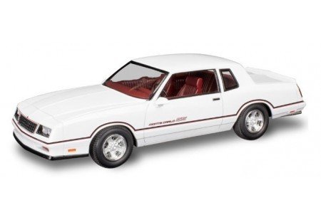Revell 1986 Monte Carlo SS 2'N1