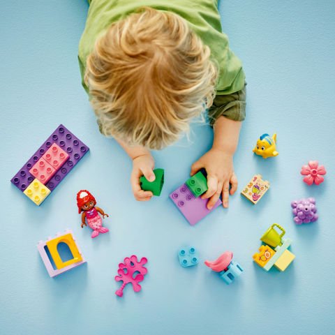 LEGO® DUPLO® | Disney Ariel ve Flounder'ın Kafe Standı 10420