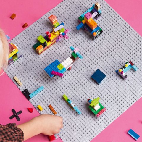 LEGO® Classic Gri Plaka 11024 - 4 Yaş ve Üzeri LEGO Severler için Açık Uçlu Yaratıcı Yapım Seti