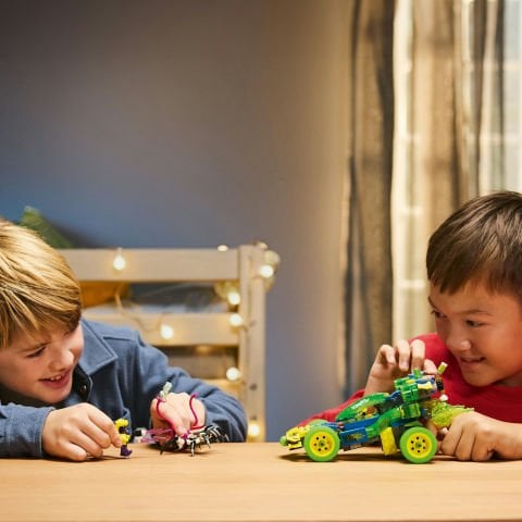 LEGO® DREAMZzz™ Mateo ve Z-Blob Aksiyon Yarış Arabası Oyuncağı 71491