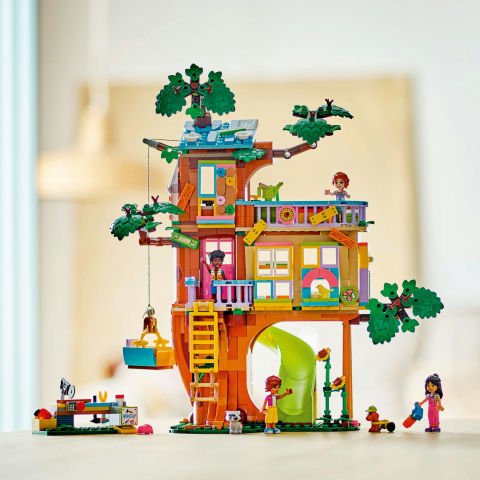LEGO® Friends Arkadaşlık Ağaç Ev Buluşma Yeri Yapım Seti 42652