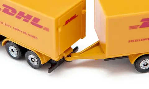 DHL Römorklu Kamyon