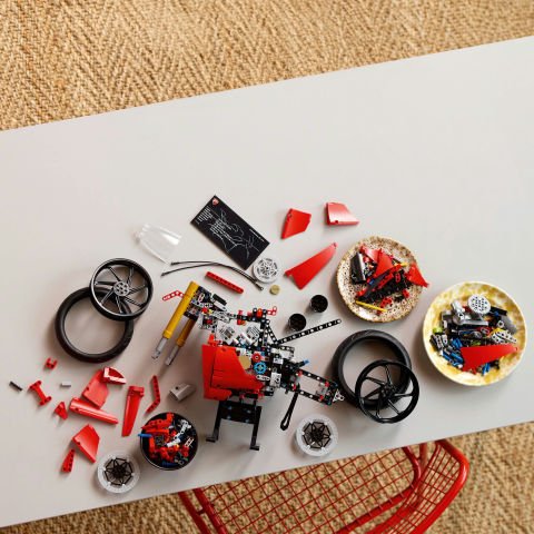 LEGO® S Motosiklet Modeli Yapım Seti 42202