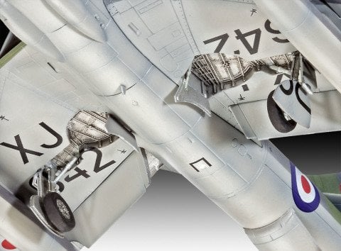 Revell Hawker Hunter RAF