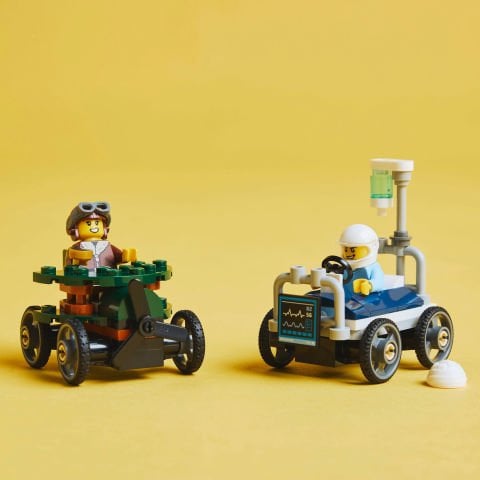 LEGO® City Uçak, Hastane Yatağına Karşı Yarış Arabası Paketi Soapbox Yarışı Oyuncağı 60459