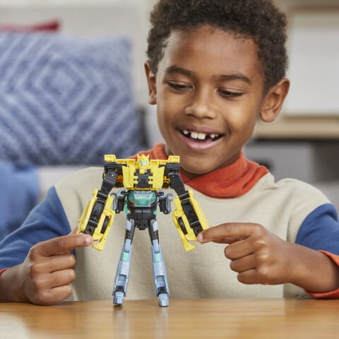 Transformers Earthspark Combiner 2