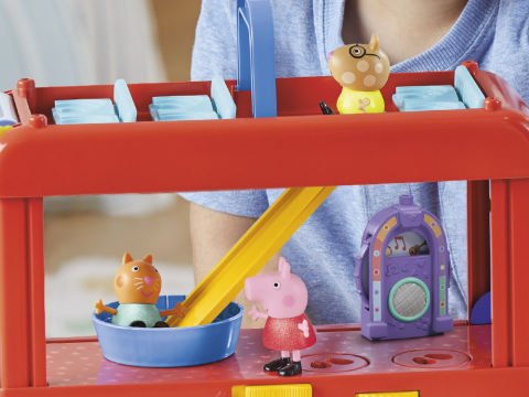 Peppa Pig İkisi Bir P Otobüsü
