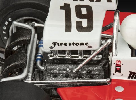 Surtees TS16/03 Model Kit