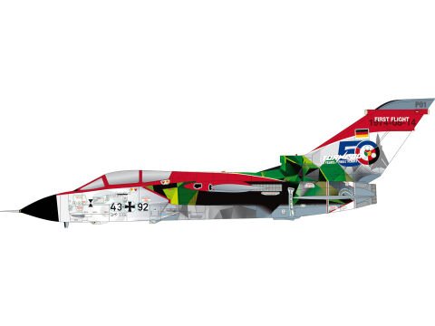 Panavia Tornado IDS 50. Yıl Özel Model Kit