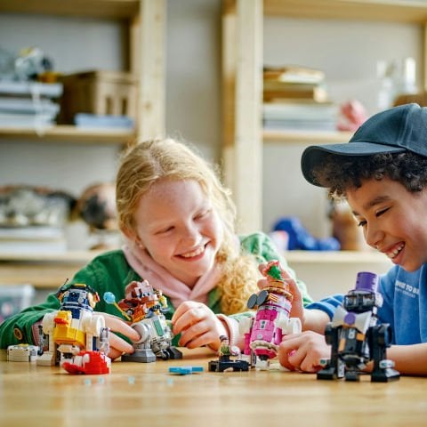 LEGO® Star Wars™ Yaratıcı Oyun Droid™ Yapıcı Seti 75392