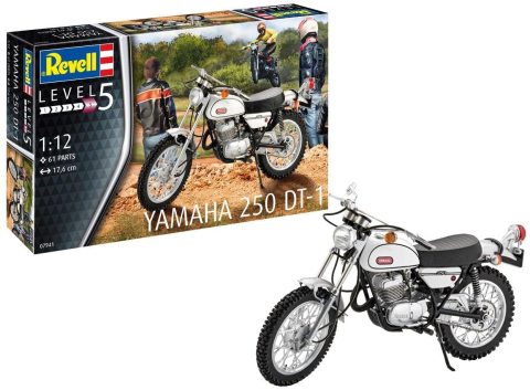 Revell Yamaha 250 DT 1