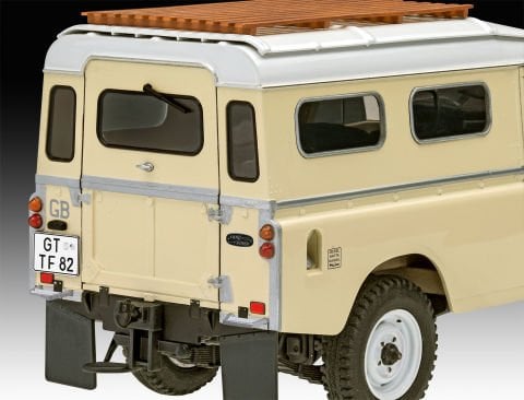 Revell Model Set Land Rover Series III LWB