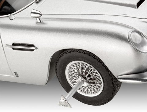Revell Gift Set James Bond Aston Martin DB5