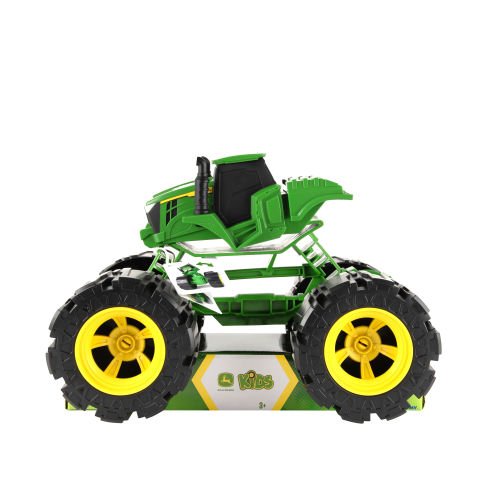 John Deere Arazi Traktörü