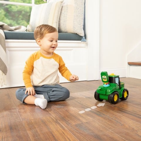John Deere Anahtarlı Johnny Traktör