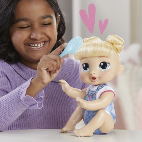 Baby Alive Emekleyen Bebeğim - Sarışın