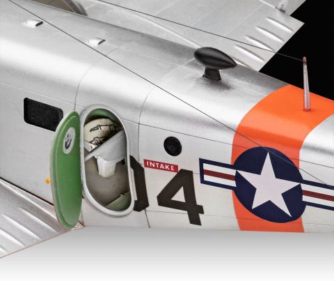 Revell Beechcraft Model 18