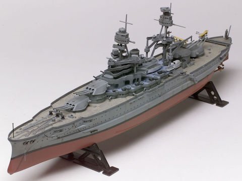 Revell USS Arizona Battleship