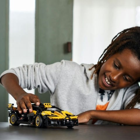 LEGO® Technic Bugatti Bolide 42151 Oyuncak Yapım Seti